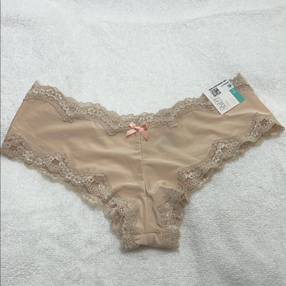 {BNWT} 🇺🇸Gilligan & O'Malley Lace Trimmed Panties. Very Silky Soft. Size 4-6 S